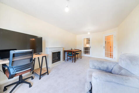 Living/ Dining Ro...