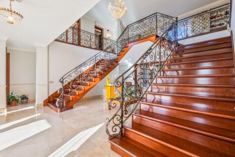 Majestic V6 Country Estate, Views &amp; Pool, Cadaval