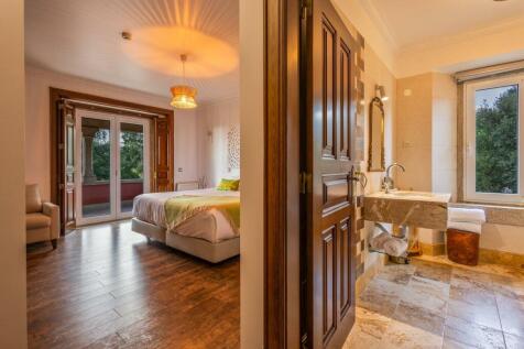 Majestic V6 Country Estate, Views &amp; Pool, Cadaval