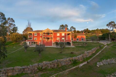 Majestic V6 Country Estate, Views &amp; Pool, Cadaval