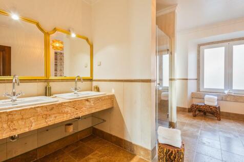 Majestic V6 Country Estate, Views &amp; Pool, Cadaval