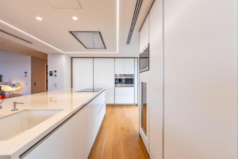 T5 Lisbon, Campo Ourique