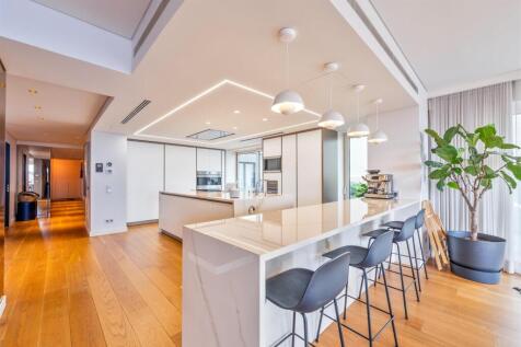 T5 Lisbon, Campo Ourique