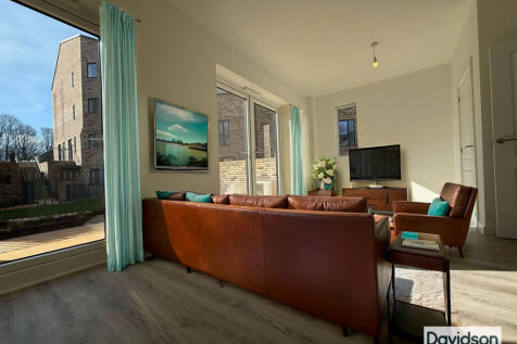 WhatsApp-Image-20...