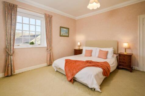 Principal bedroom 