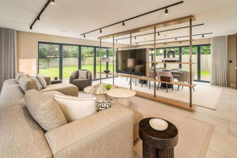 Kitchen/dining/living room