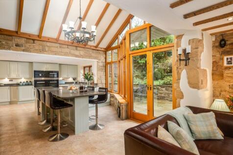 Kitchen / Sitting Room