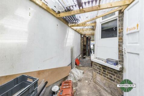 159   Forest Road  - 12.jpg