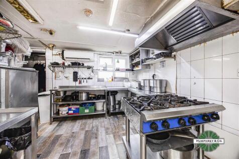 285   High Road -001.jpg