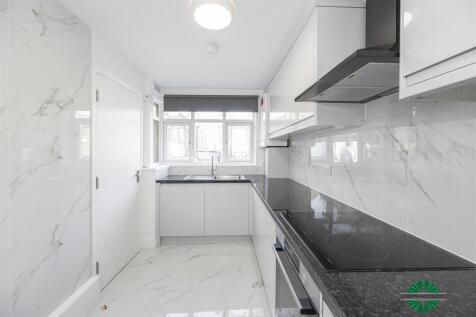 45   Jessup Close -007.JPG