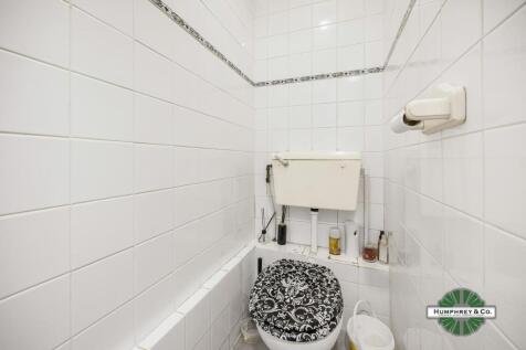 THREE BEDROOM SPACIOUS APARTMENT