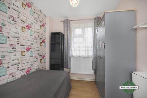 THREE BEDROOM SPACIOUS APARTMENT