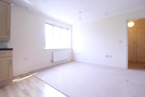 ONE BEDROOM PUPOSE BUILT FLAT