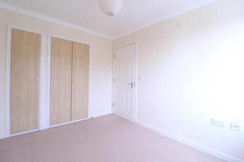 ONE BEDROOM PUPOSE BUILT FLAT