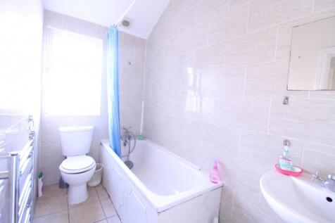 Bathroom.jpg