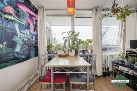 Flat 234 Missenden Inville Road -013.jpg