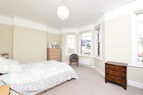3 Bedroom Flats To Rent In Wimbledon South West London