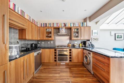 1334178-7-68932f3...