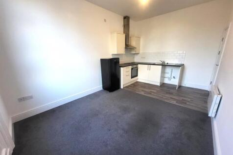 Open Plan Sitting Room/ Kitchen Pic 2