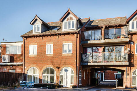 1394620-2-695bccb...