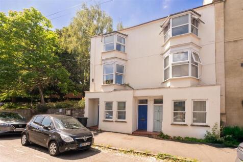 Flat-4-9-11-Kingsdown Parade-BS6-5UE-15.jpg