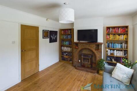 CAM02145G0-PR0016...