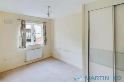 CAM02145G0-PR0044...