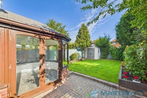 CAM02145G0-PR0077...