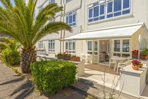 Clarence Terrace Shots_11.JPG