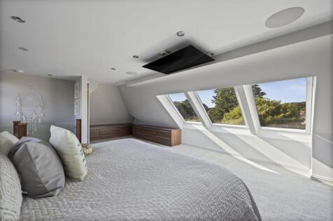 Offington Avenue, 85-044.JPG