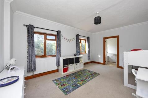 Links Road, Lyne House-006.JPG