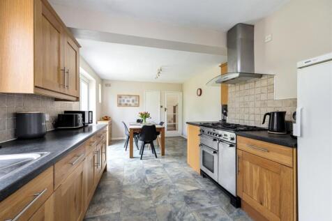 Cissbury Drive, 8-028.jpg