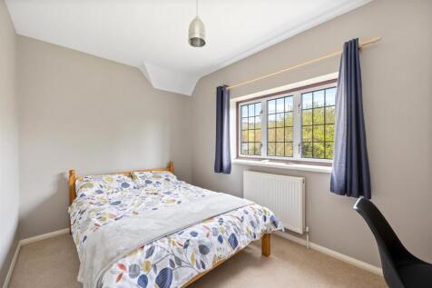 Cissbury Drive, 8-014.jpg