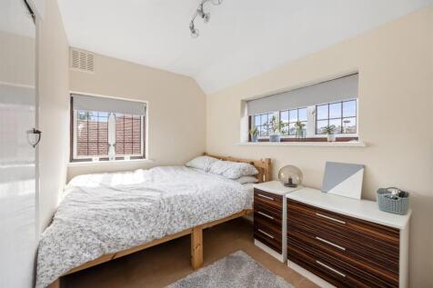 Cissbury Drive, 8-017.jpg