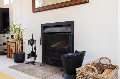 Cissbury Drive, 8-024.jpg