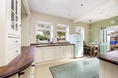 Broadwater Street West, 120-009.JPG