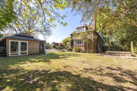 Parkfield Road, 28-040.jpg