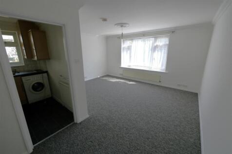 Living Room/Bedroom