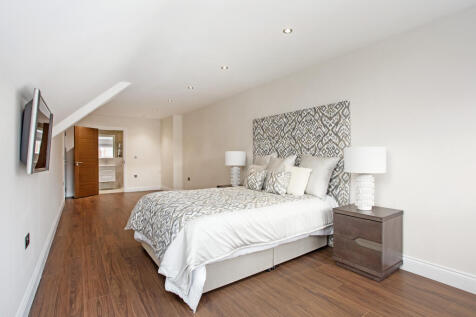 Show Apartment Bedroom