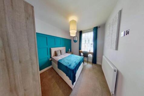 F2-Windsor-House-070