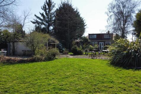 New Lane Rear Garden
