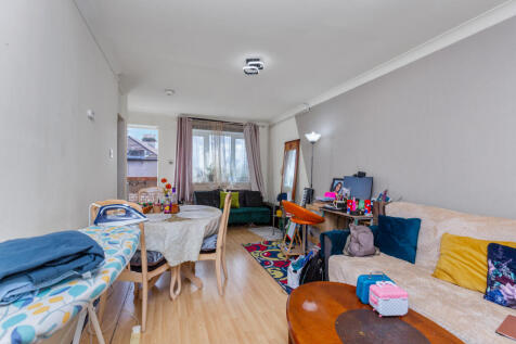 656 - 666 Romford Road, Manor Park, London E12 5AQ