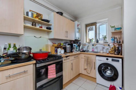 656 - 666 Romford Road, Manor Park, London E12 5AQ