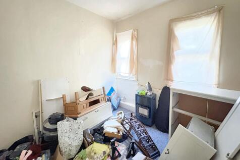 2a Abbey Park Road, Grimsby, North East Lincs, DN32 0HR