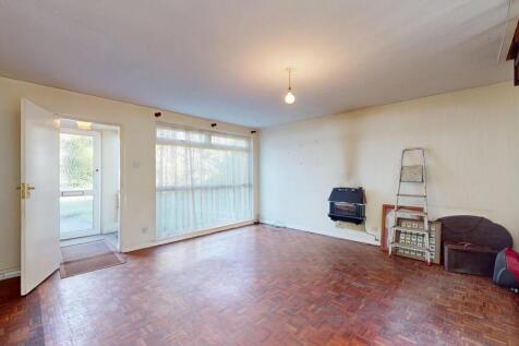 3 Athena Place, The Drive, Northwood, Middlesex, HA6 1HG