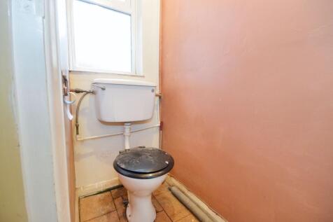 2 Walton Court &amp; Garage, Sheen Park, Richmond, TW9 1UL