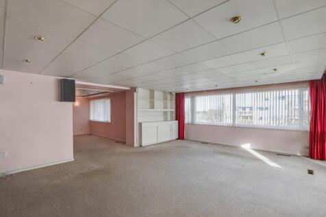 53 The Bowls, Chigwell, Essex, IG7 6ND