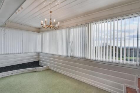 53 The Bowls, Chigwell, Essex, IG7 6ND