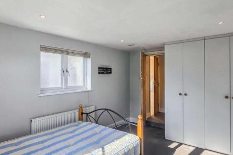 19 Ramsey Road, Acton, London W3 8AZ