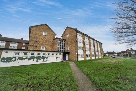 19 Warwick Court, Newmarket Avenue, Northolt UB5 4ET